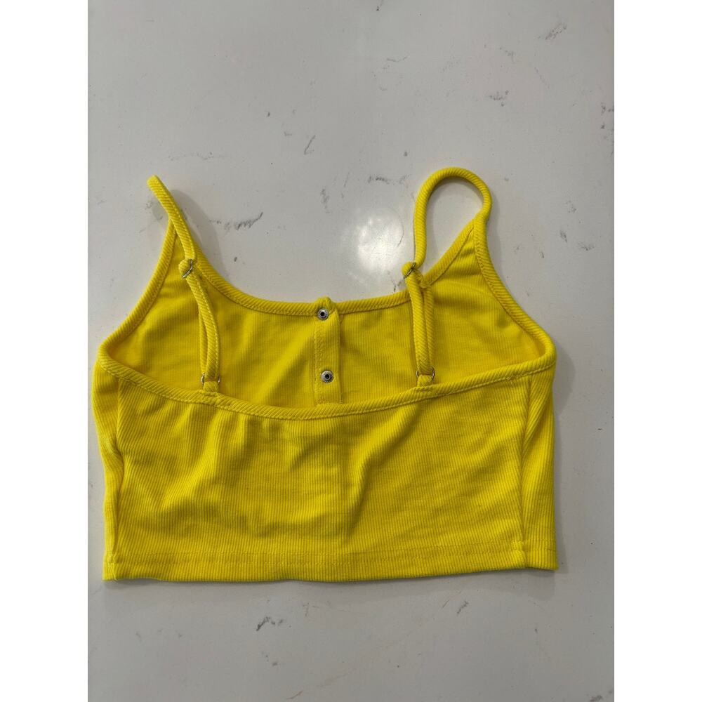 Hot & Delicious yellow crop cami tank metal embellishment sz L  summer beach - Picture 4 of 6